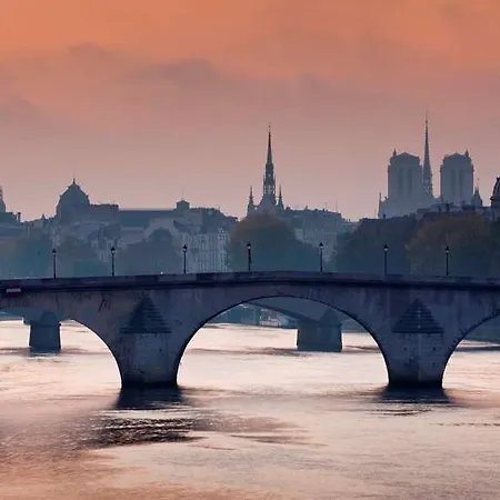 De Lille - Saint-germain Des Pres Paris