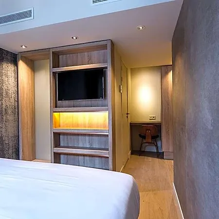 Hotel De Lille - Saint-germain Des Pres 4*