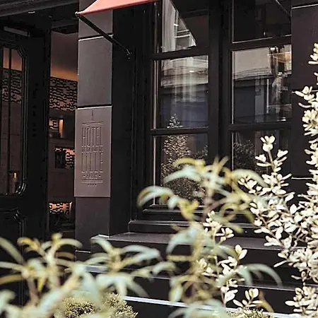 Hotel Hôtel de Lille - Saint-Germain des Près 4*