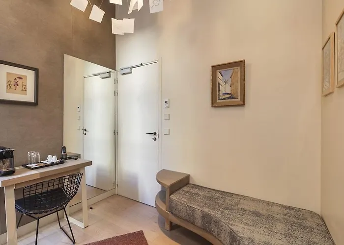 Hotel De Lille - Saint-germain Des Pres Paříž