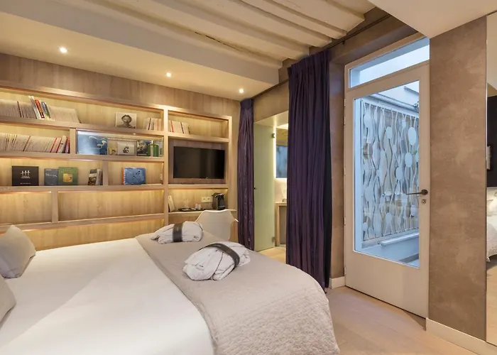 Hotel De Lille - Saint-germain Des Pres Paříž