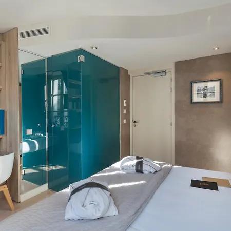 Отель De Lille - Saint-germain Des Pres 4*